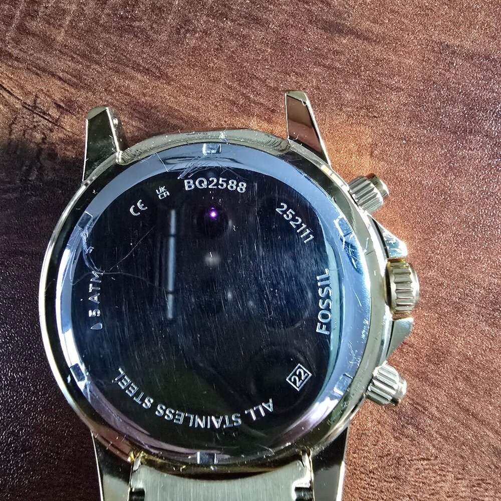 Fossil Watch - Picture 3 of 3